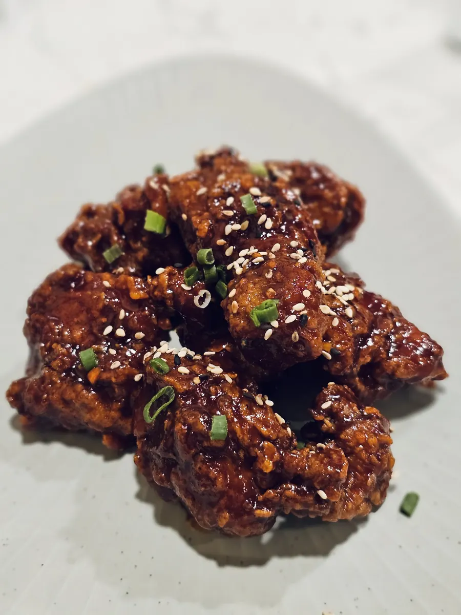 Barbecue glazed wings